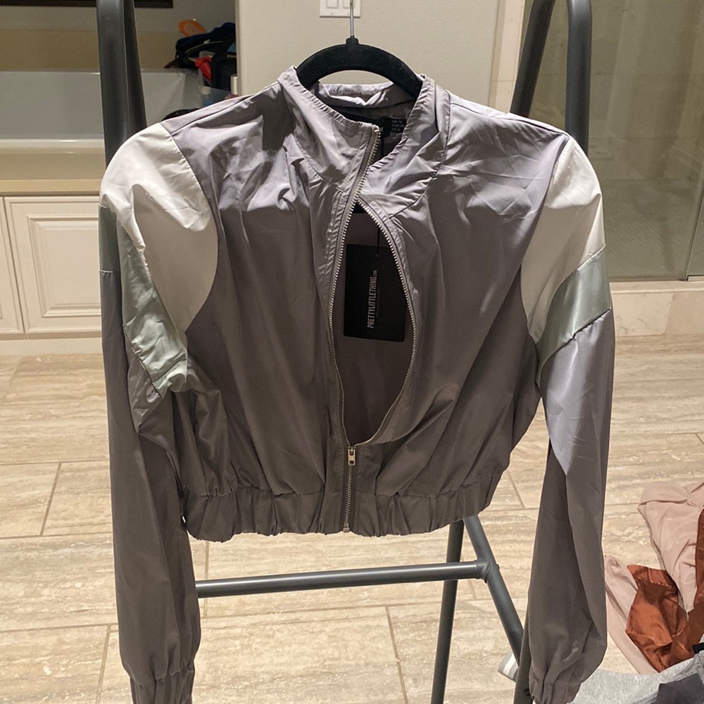 Gray swishy pretty little thing cropped jacket